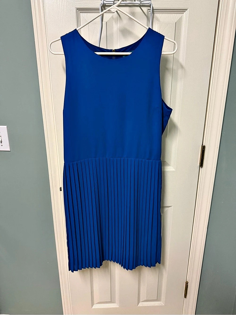Pim + Larkin Pleated Dress in Blue Size Medium Like New